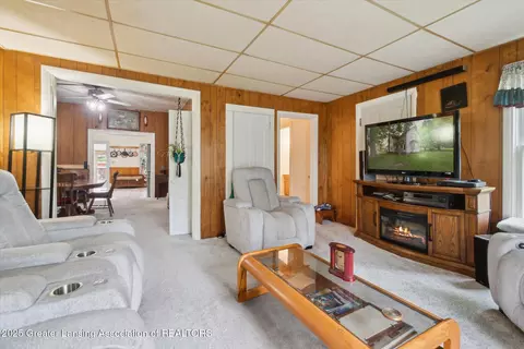 6275 E Clark Rd, Bath, MI 48808 photo 9