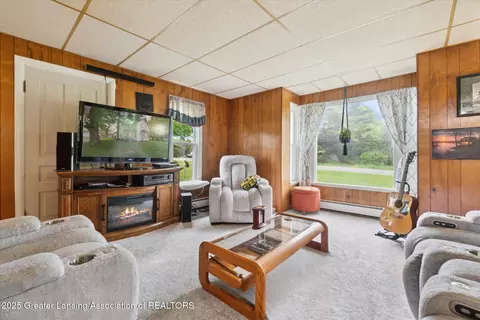 6275 E Clark Rd, Bath, MI 48808 photo 10