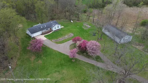 11530 Dutch Rd, Leslie, MI 49251