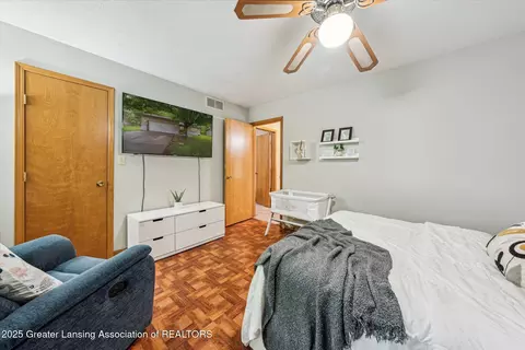 Bedroom - 2404 Sower Blvd, Okemos, MI 48864 photo 4 of 5
