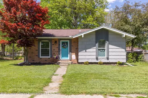 4116 Heathgate Dr, Lansing, MI 48911
