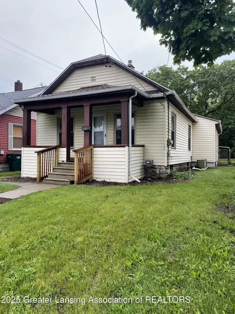 1846 Davis Ave, Lansing, MI 48910