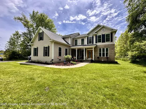 11195 W Herbison Rd, Eagle, MI 48822