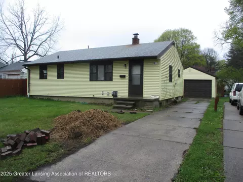 657 Spartan Ave, East Lansing, MI 48823