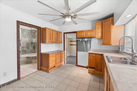 603 Fourth St, Jackson, MI 49203 photo 20