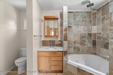603 Fourth St, Jackson, MI 49203 photo 22