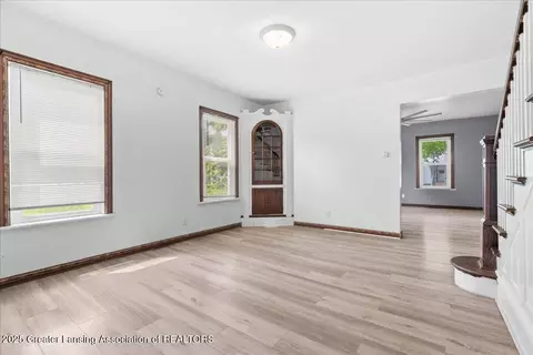 603 Fourth St, Jackson, MI 49203 photo 12