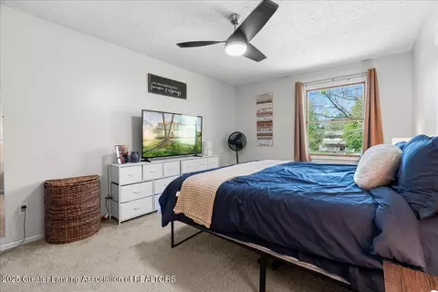 Bedroom - 816 Creyts Rd, Dimondale, MI 48821 photo 3 of 4
