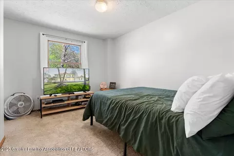 Bedroom - 816 Creyts Rd, Dimondale, MI 48821 photo 1 of 4