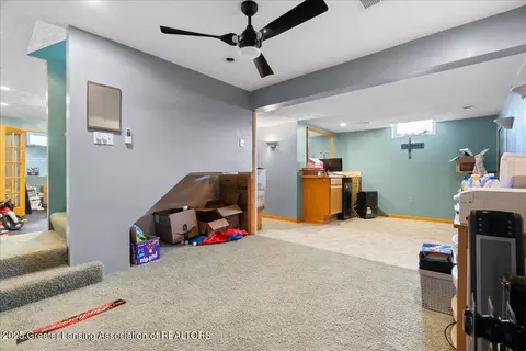 Entry Way - 816 Creyts Rd, Dimondale, MI 48821 photo 4 of 4