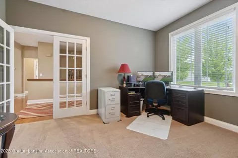 1213 Lobelia Ln, Dewitt, MI 48820 photo 23