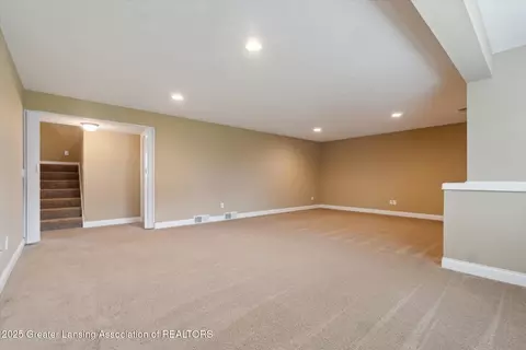 1213 Lobelia Ln, Dewitt, MI 48820 photo 27