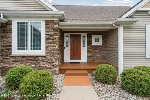 1213 Lobelia Ln, Dewitt, MI 48820 photo 6