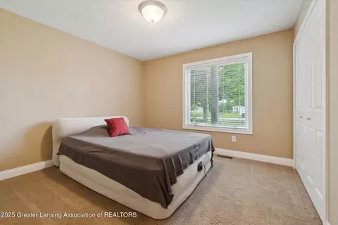 1213 Lobelia Ln, Dewitt, MI 48820 photo 20