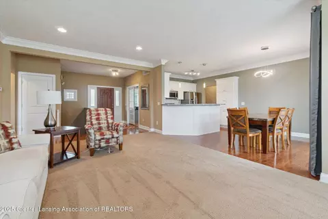 1213 Lobelia Ln, Dewitt, MI 48820 photo 9
