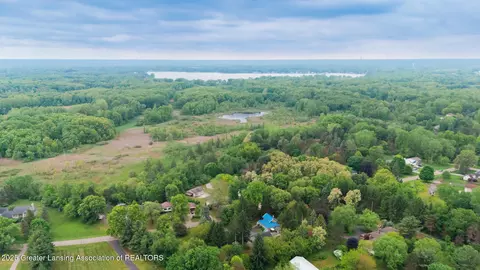 9181 Coleman Rd, Haslett, MI 48840 photo 35