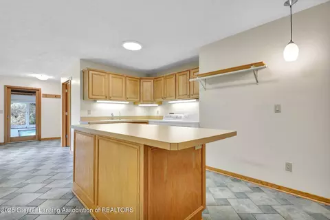 Kitchen - 345 Linn Rd, Williamston, MI 48895 photo 1 of 8