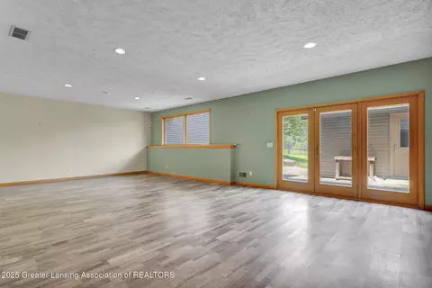 Living - 345 Linn Rd, Williamston, MI 48895 photo 9 of 9