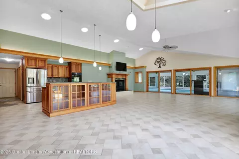 Living - 345 Linn Rd, Williamston, MI 48895 photo 4 of 9