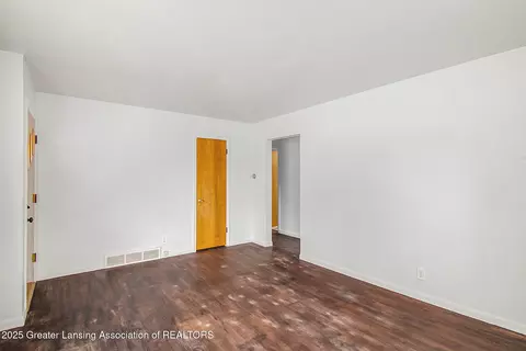 Living - 4512 Alpha St, Lansing, MI 48910 photo 2 of 2