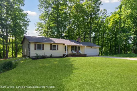 248 Gale Rd, Mason, MI 48854