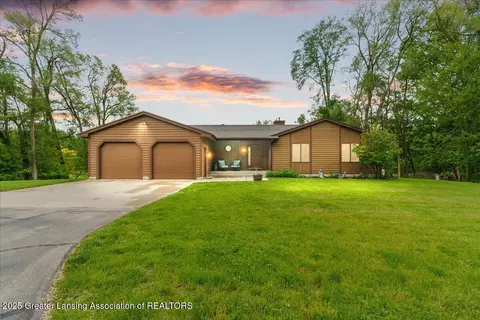 4582 N Watson Rd, Elsie, MI 48831