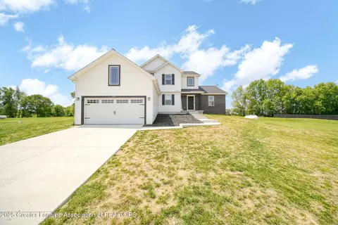 4010 Stoney Meadows Dr, Clarklake, MI 49234