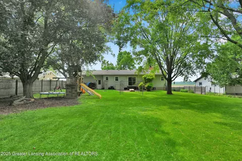 14311 Chandler Rd, Bath, MI 48808 photo 31