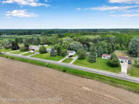 14311 Chandler Rd, Bath, MI 48808 photo 4
