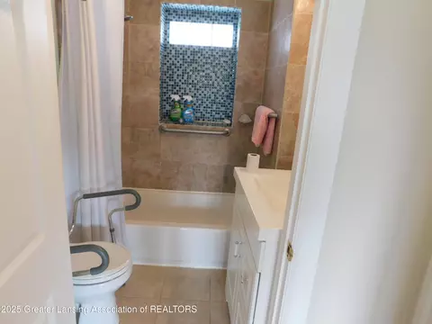 Bath - 1305 May St, Lansing, MI 48906 photo 1 of 2
