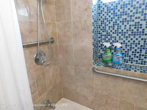 Bath - 1305 May St, Lansing, MI 48906 photo 2 of 2