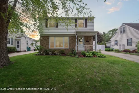 1023 N Hayford Ave, Lansing, MI 48912