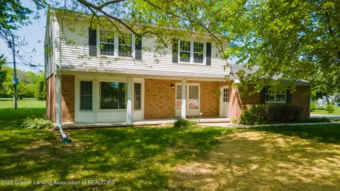 5775 Zimmer Rd, Williamston, MI 48895