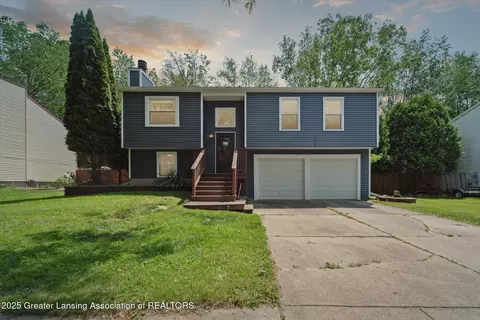 2500 Champion Way, Lansing, MI 48910