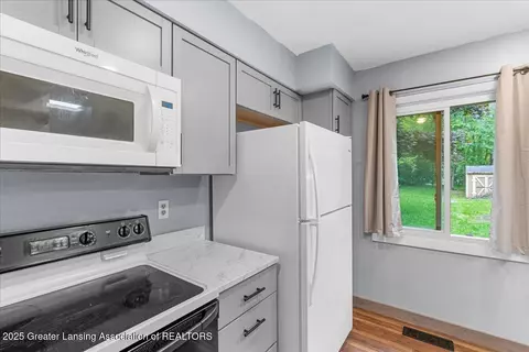 Kitchen - 302 Katheryn St, Mason, MI 48854 photo 1 of 3