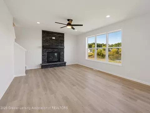 Living - 606 Launch Point Dr, Perry, MI 48872 photo 1 of 4