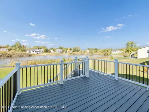 Exterior - 606 Launch Point Dr, Perry, MI 48872 photo 8 of 10