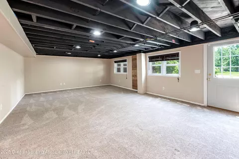 505 W Washington St, Dewitt, MI 48820 photo 15