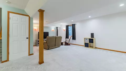 528 Riverwalk Dr, Mason, MI 48854 photo 33