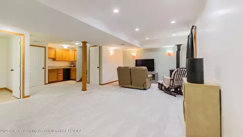 528 Riverwalk Dr, Mason, MI 48854 photo 32