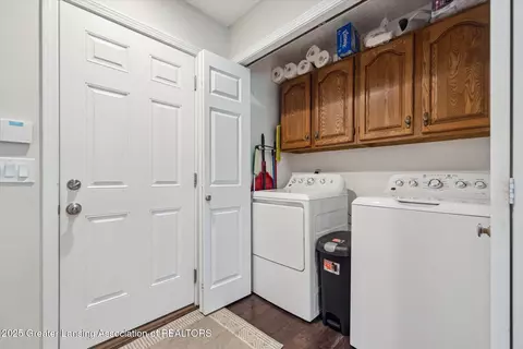 Other - 304 Williamsburg Rd, Lansing, MI 48917 photo 7 of 18