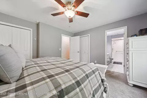 Bedroom - 304 Williamsburg Rd, Lansing, MI 48917 photo 3 of 6