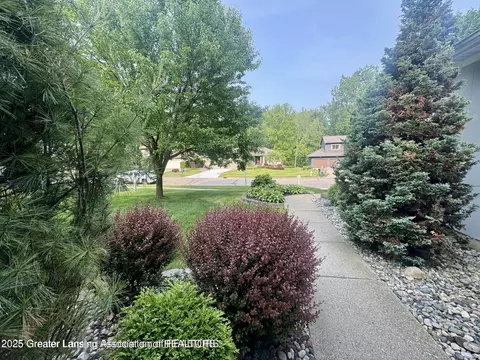 Other - 304 Williamsburg Rd, Lansing, MI 48917 photo 3 of 18
