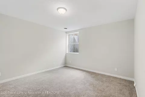 Bedroom - 7822 Forestview Dr, Haslett, MI 48840 photo 6 of 6