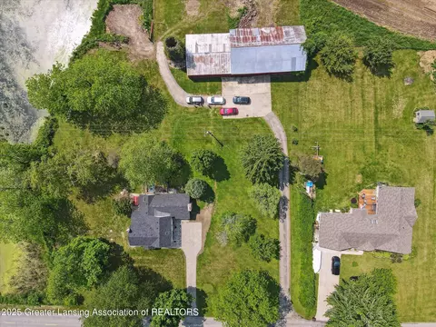 View/Area - 820 Barry Rd, Haslett, MI 48840 photo 7 of 10