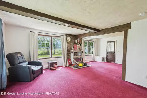 Living - 820 Barry Rd, Haslett, MI 48840 photo 3 of 3