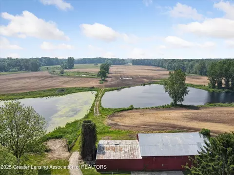 View/Area - 820 Barry Rd, Haslett, MI 48840 photo 9 of 10