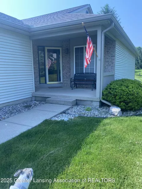 1703 Willow Creek Dr #29, Lansing, MI 48917