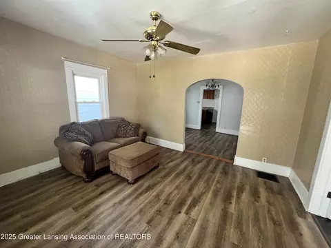 Living - 1806 Ada St, Lansing, MI 48910 photo 1 of 2