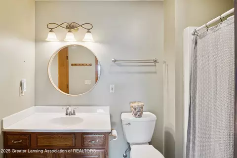 921 Ives Rd, Mason, MI 48854 photo 34